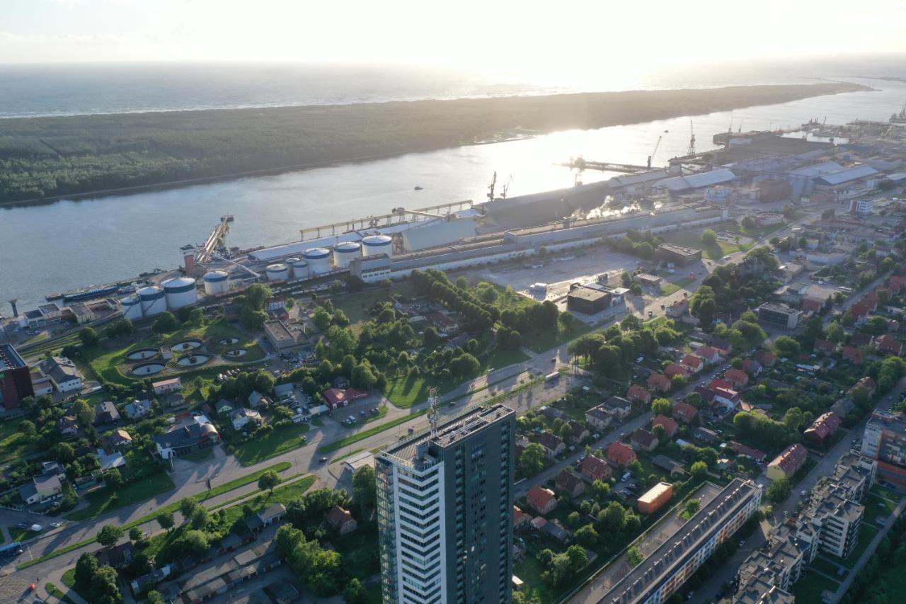Sea View Apartment In Klaipėda Exterior foto